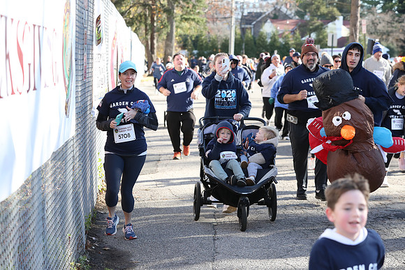 FinishFunRun_1284