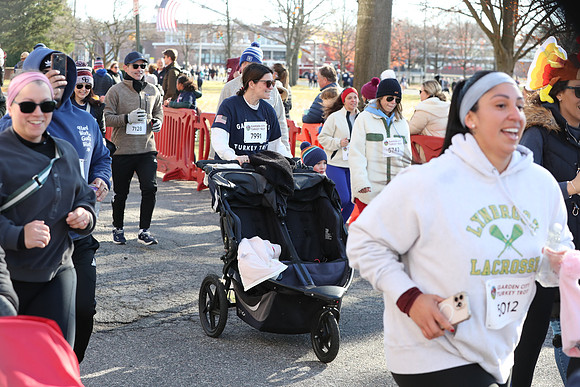 FinishFunRun_1298
