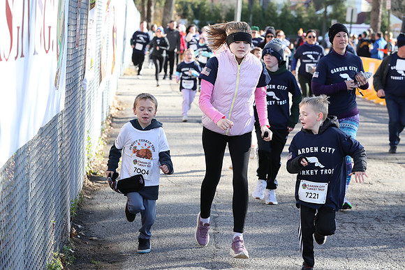 FinishFunRun_1330