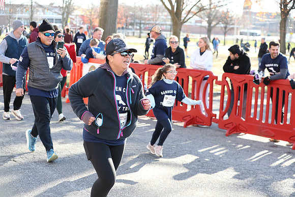 FinishFunRun_1353