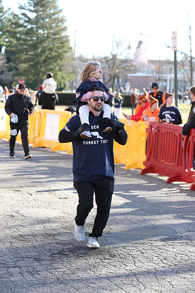 FinishFunRun_1506