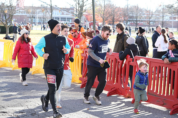 FinishFunRun_1527