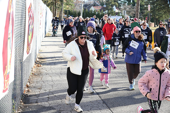 FinishFunRun_1556