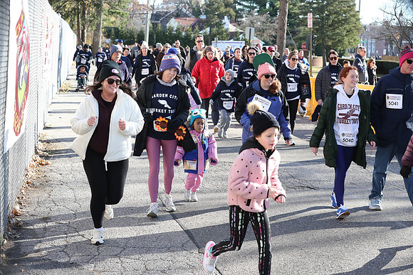 FinishFunRun_1555