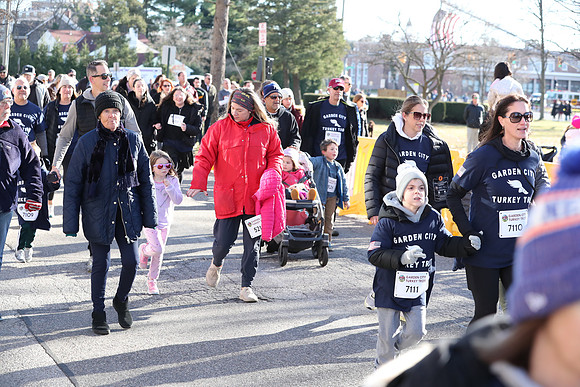 FinishFunRun_1563