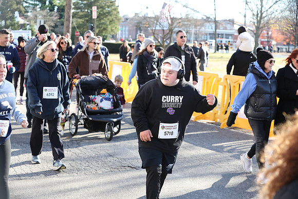 FinishFunRun_1577