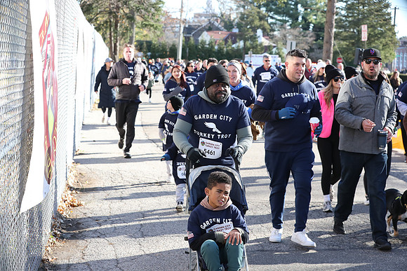 FinishFunRun_1583