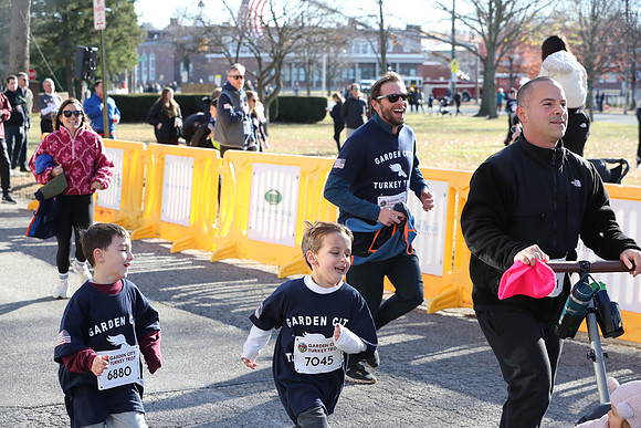 FinishFunRun_1609