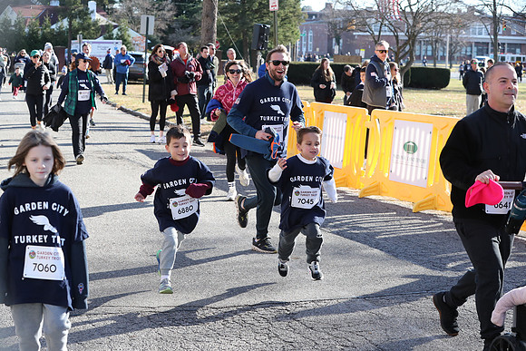 FinishFunRun_1608