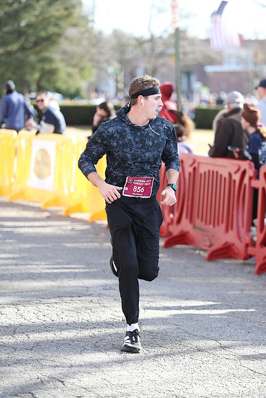 Finish5Mile_0105