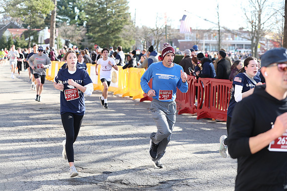 Finish5Mile_0303