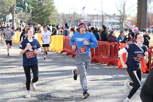 Finish5Mile_0304