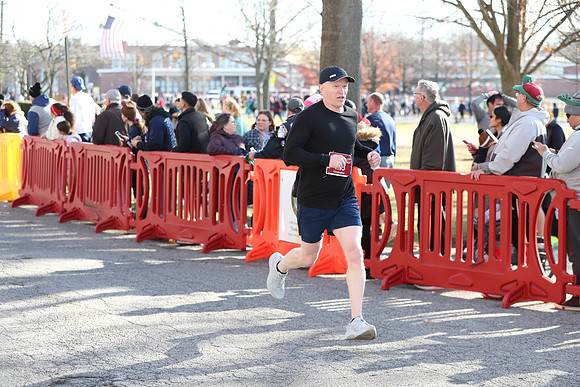 Finish5Mile_0318