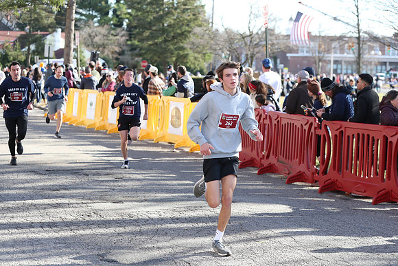 Finish5Mile_0333