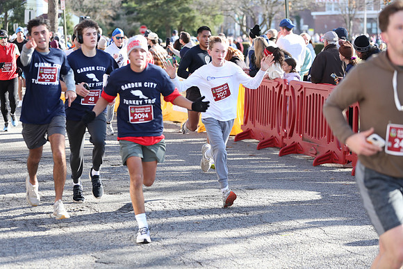 Finish5Mile_0341