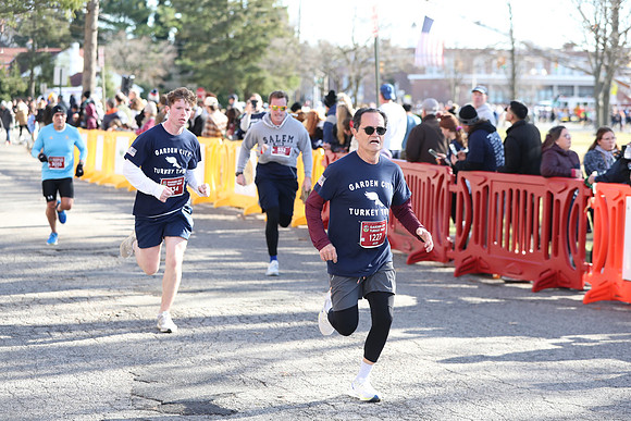 Finish5Mile_0395
