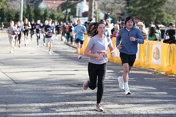 Finish5Mile_0400