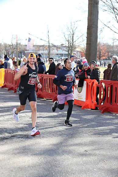 Finish5Mile_0410