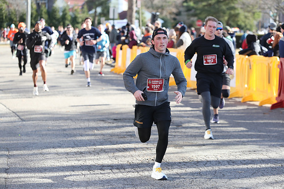 Finish5Mile_0415