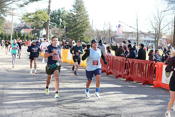 Finish5Mile_0469