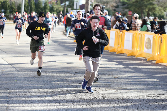 Finish5Mile_0477