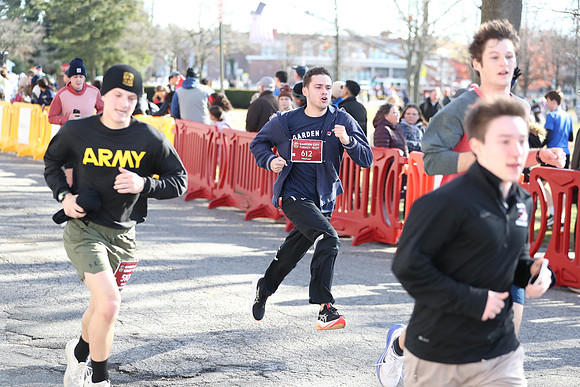Finish5Mile_0481