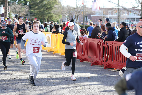 Finish5Mile_0491