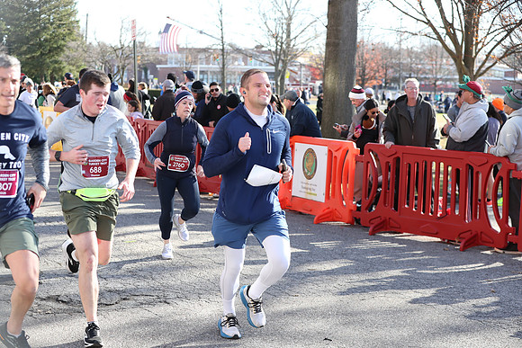 Finish5Mile_0651