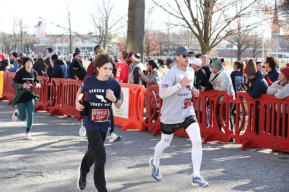 Finish5Mile_0756