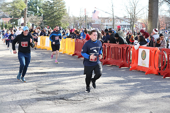 Finish5Mile_0890