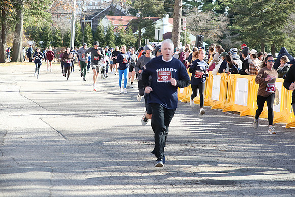 Finish5Mile_0909