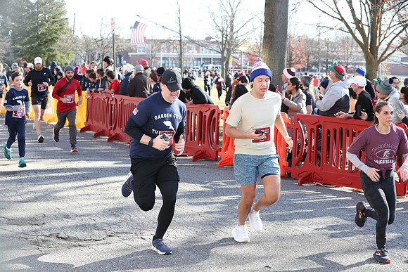 Finish5Mile_0930