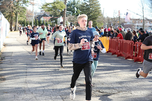 Finish5Mile_0956