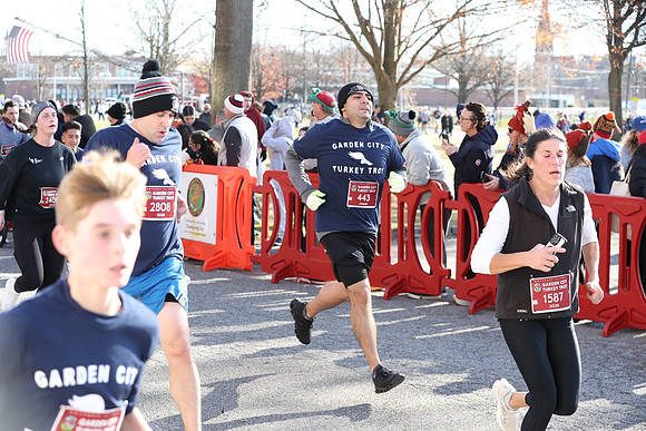 Finish5Mile_1028