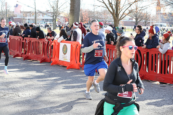 Finish5Mile_1035