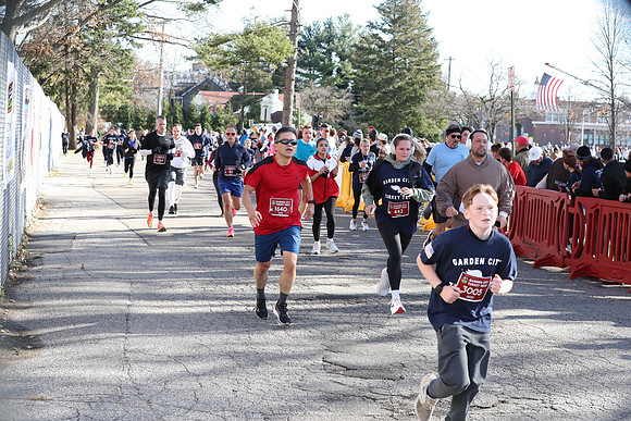 Finish5Mile_1040