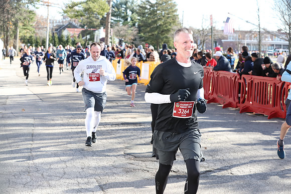 Finish5Mile_1050