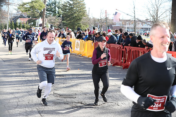 Finish5Mile_1051