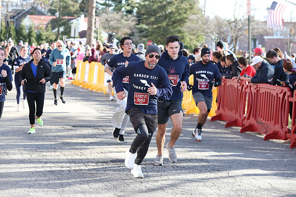 Finish5Mile_1055