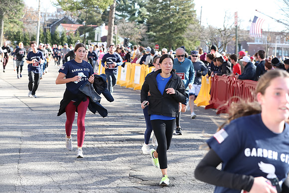 Finish5Mile_1060