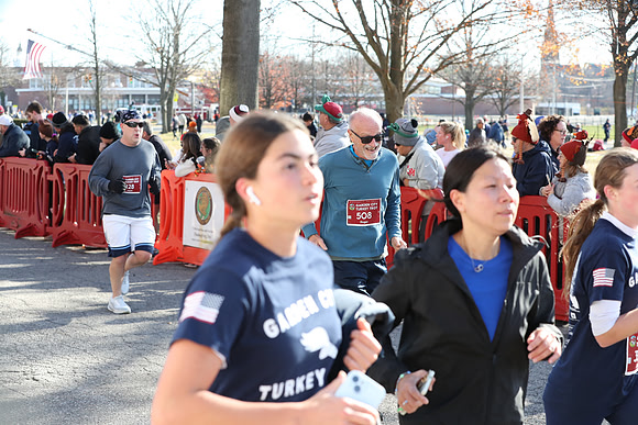 Finish5Mile_1065