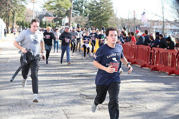 Finish5Mile_1070