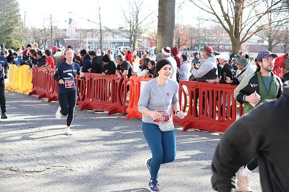 Finish5Mile_1080