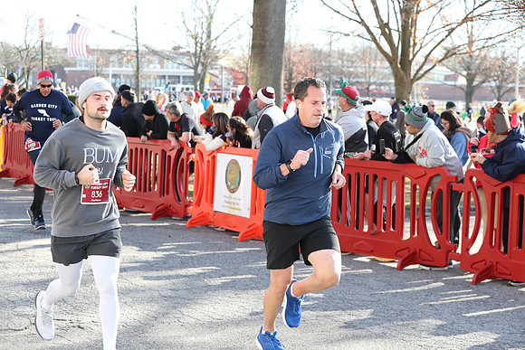 Finish5Mile_1087