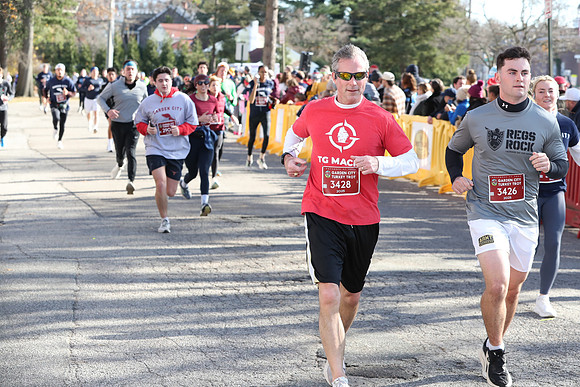 Finish5Mile_1094