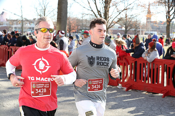 Finish5Mile_1096