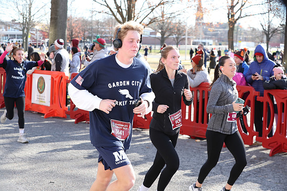 Finish5Mile_1158