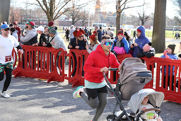 Finish5Mile_1175
