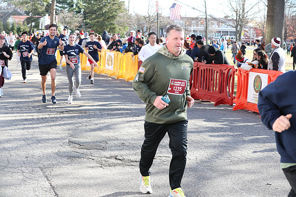 Finish5Mile_1184