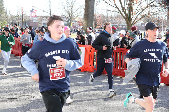 Finish5Mile_1196